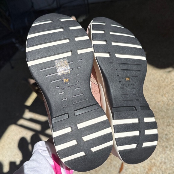 Tory Burch Kick Trainer Fashion Sneaker - Picture 8 of 8